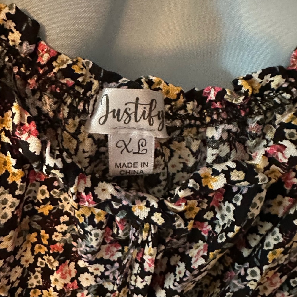 Justify Black Floral Ruffle Dress - Picture 3 of 4